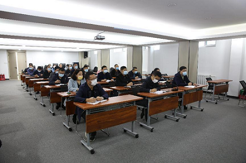 山西省節(jié)能中心有限公司組織黨員干部職工收聽收看中國(guó)共產(chǎn)黨第二十次全國(guó)代表大會(huì)開幕會(huì)